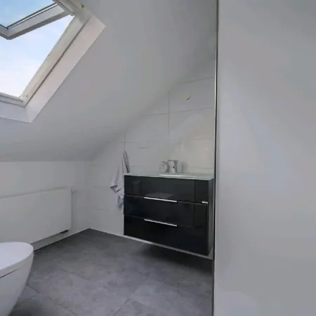 Ferienhaus Haus Im Stadtgebiet Mit Perfekter Bahnverbindung Hannover