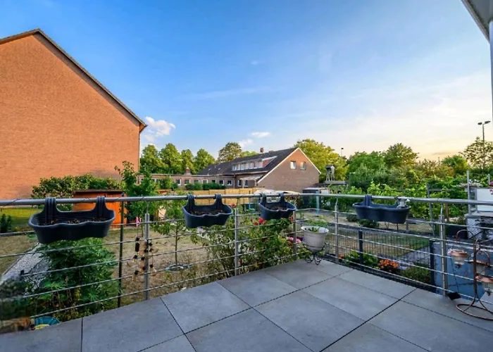 Nyaraló Haus Im Stadtgebiet Mit Perfekter Bahnverbindung